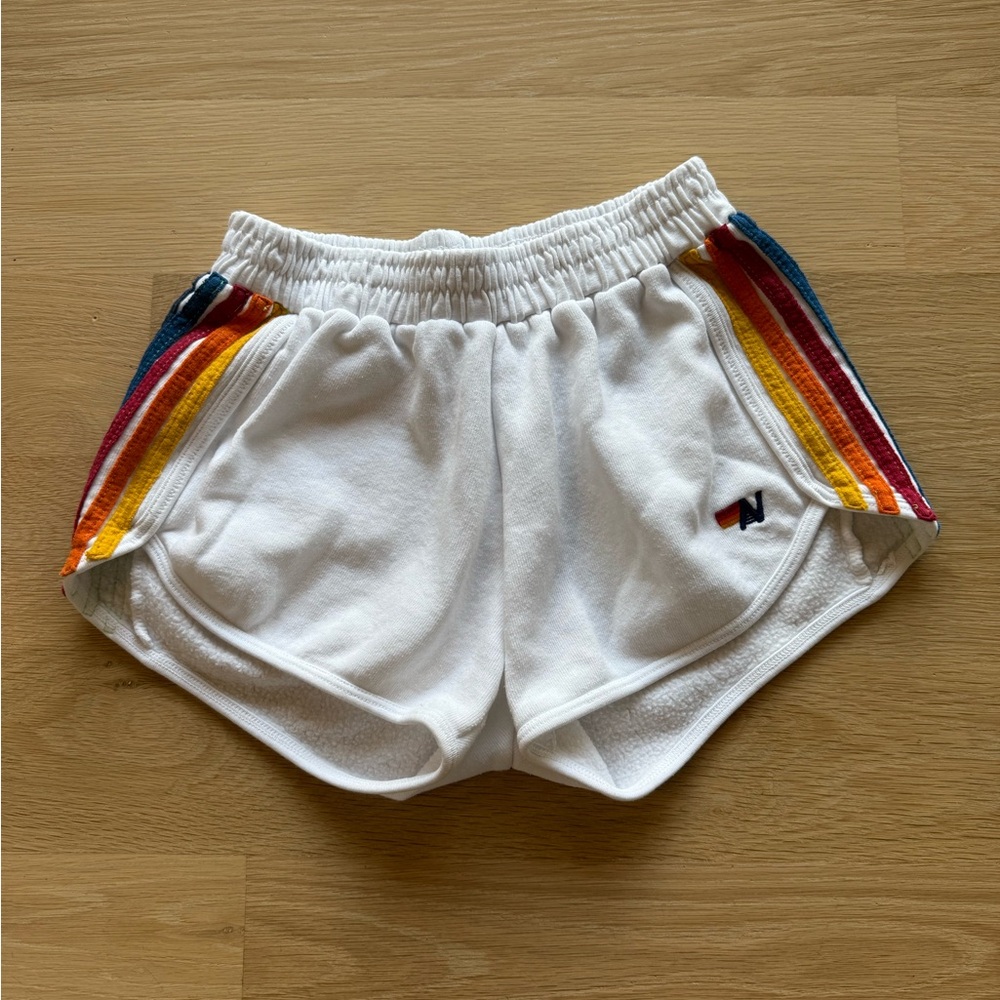 Aviator Nation 5 stripe pocket club shorts in white
Women’s size small